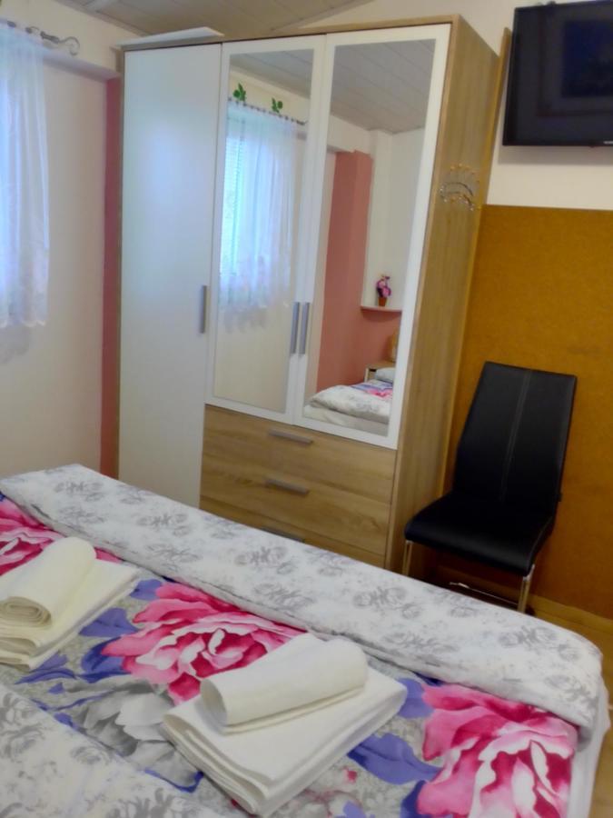Studio Apartman Safaric Sveti Martin Na Muri Exteriér fotografie